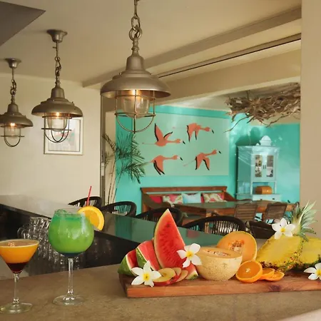 Ocean Breeze Boutique Hotel&Marina-3